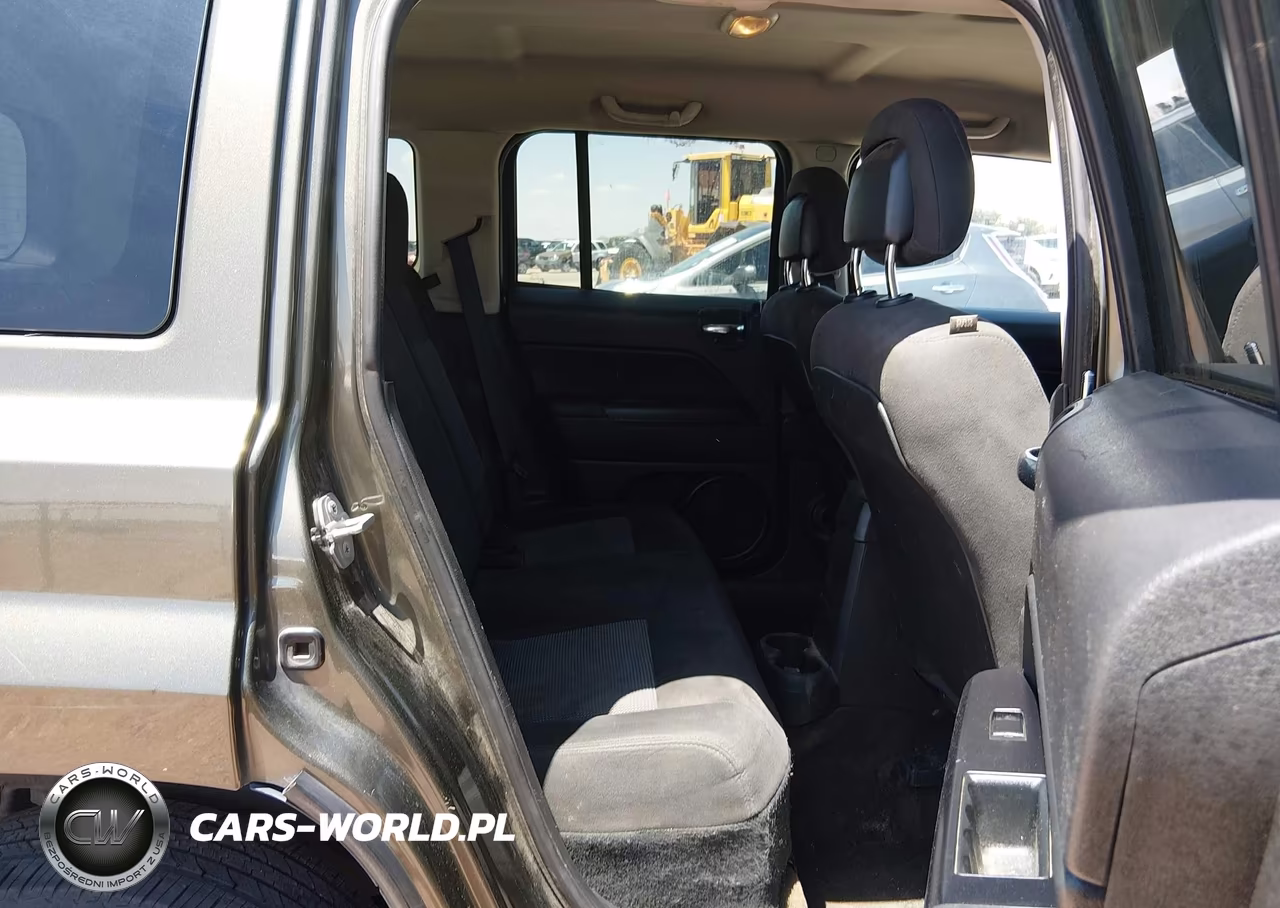 2015 Jeep Patriot Sport VIN:1C4NJRBB1FD279739 - 8