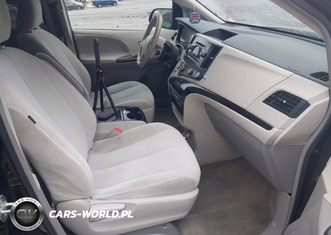2012 Toyota Sienna Le V6 8 Passenger VIN:5TDKK3DC2CS189647 - 5