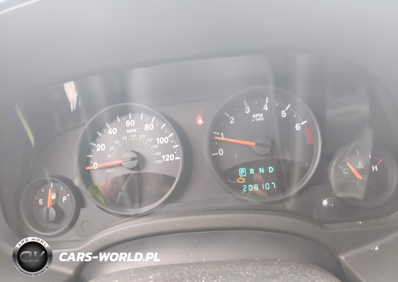 2012 Jeep Compass Latitude VIN:1C4NJCEB3CD688152 - 7
