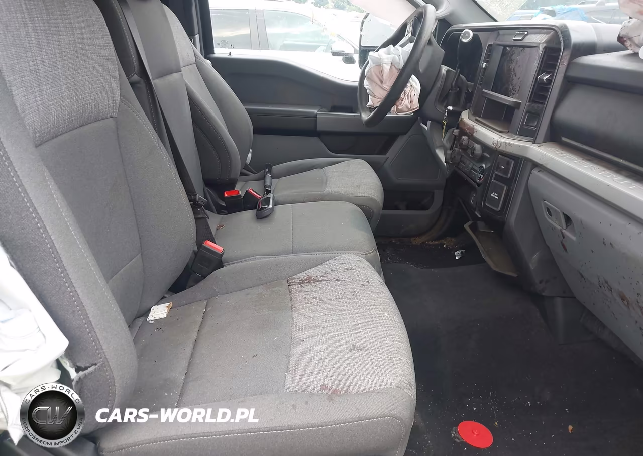 2025 Ford F-350 Xlt VIN:1FT8X3BN1SEC22707 - 5