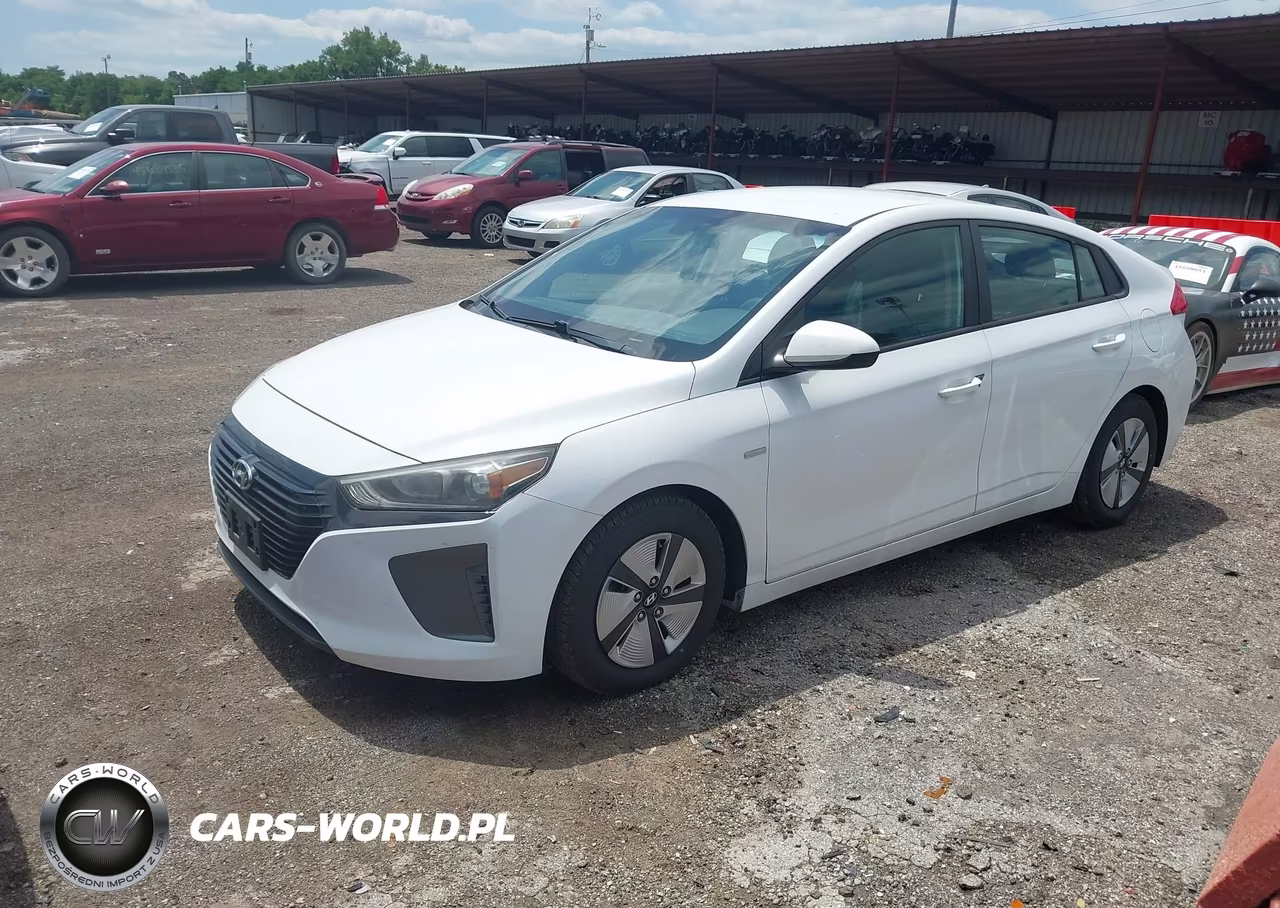 2018 Hyundai Ioniq Hybrid Blue VIN:KMHC65LC1JU076167 - 2