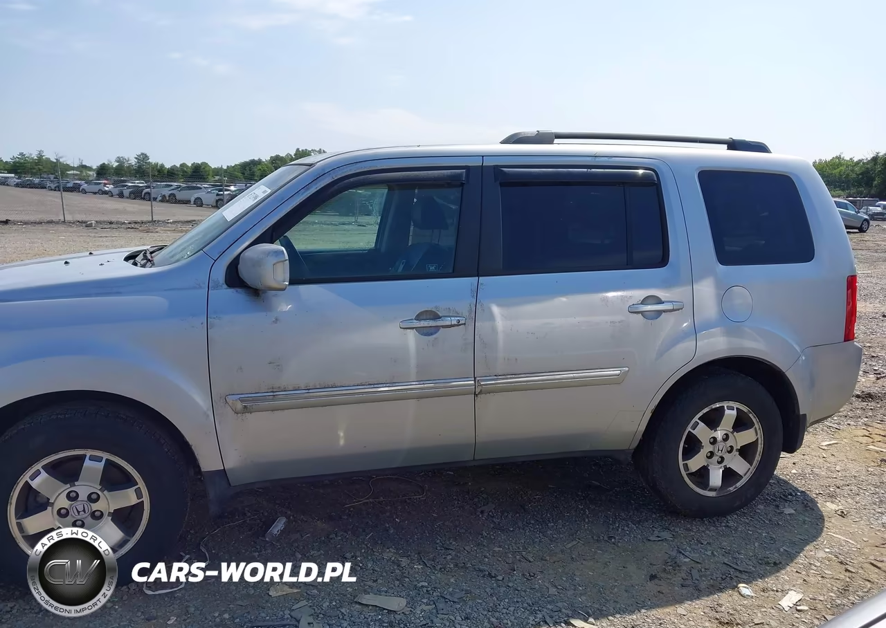 2011 Honda Pilot Touring VIN:5FNYF4H91BB075354 - 14