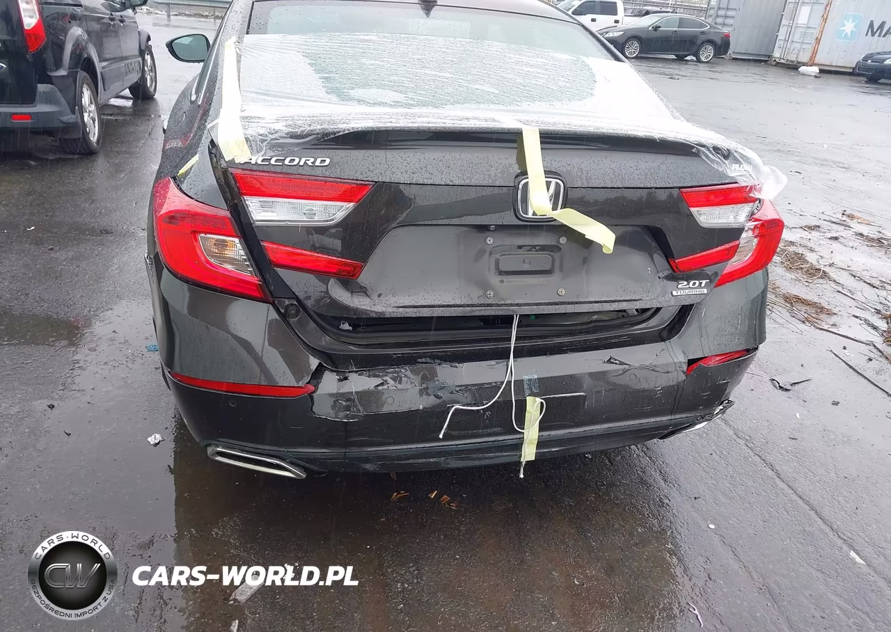 2018 Honda Accord Touring 2.0T VIN:1HGCV2F92JA029674 - 6