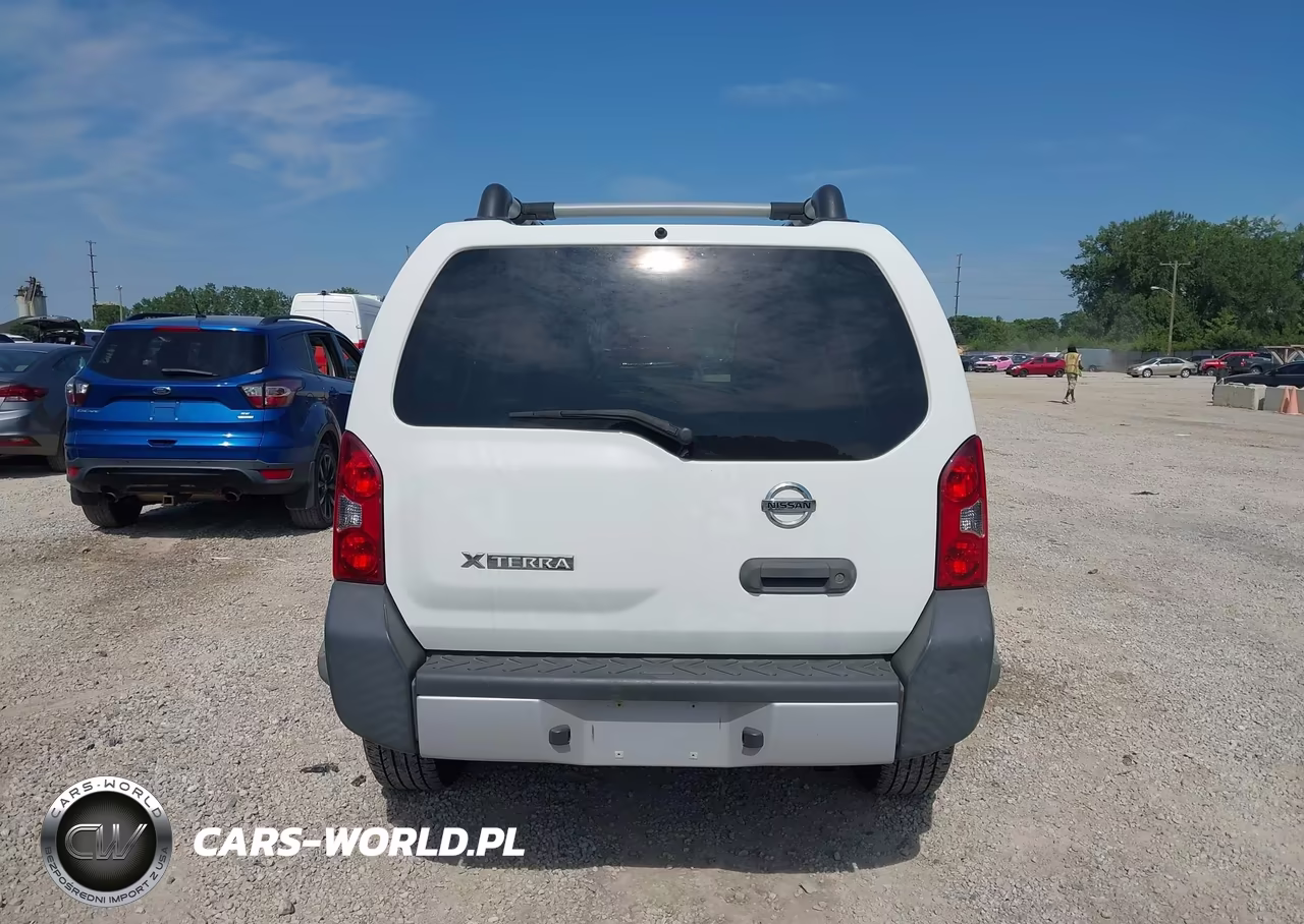 2015 Nissan Xterra S VIN:5N1AN0NU2FN652255 - 16