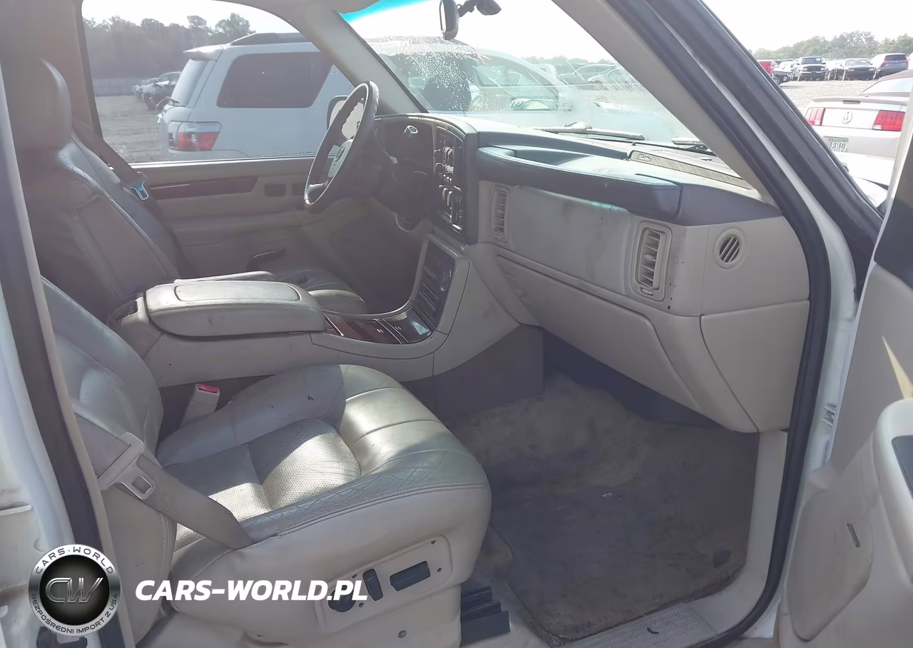 2002 Cadillac Escalade Standard VIN:1GYEK63N72R112085 - 5