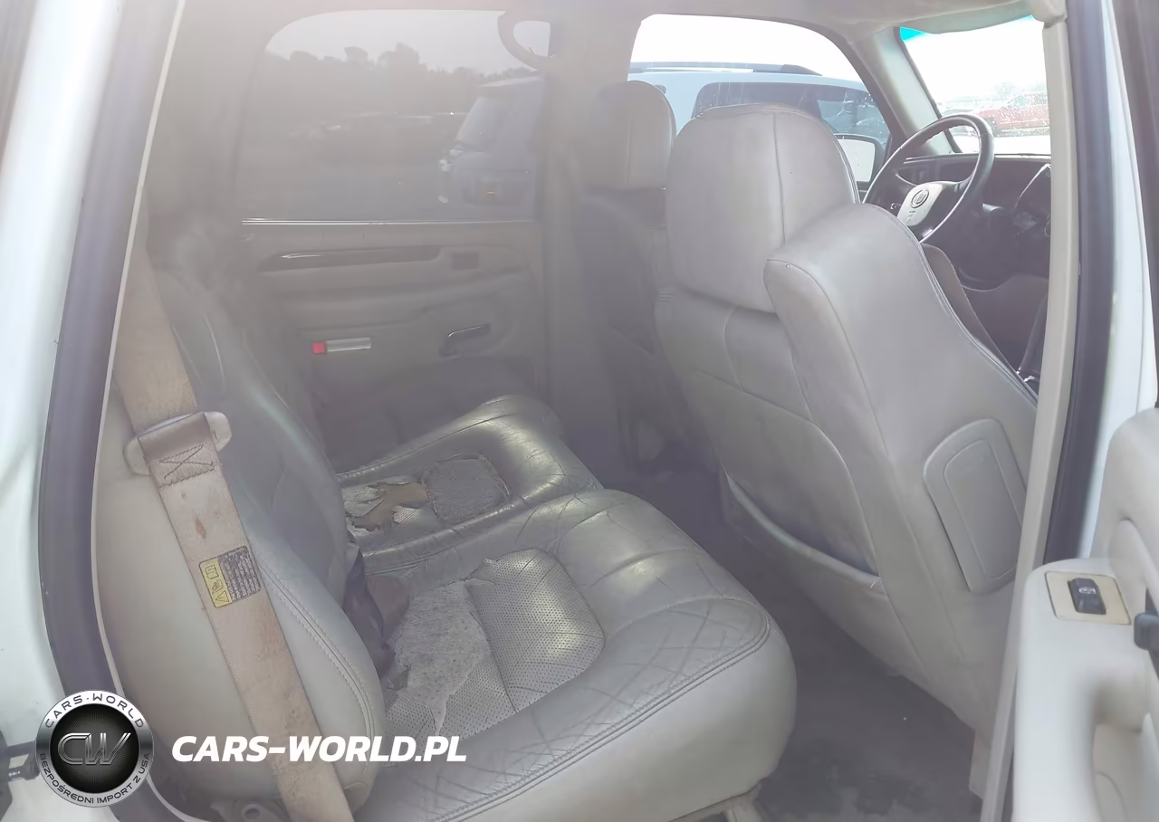 2002 Cadillac Escalade Standard VIN:1GYEK63N72R112085 - 8