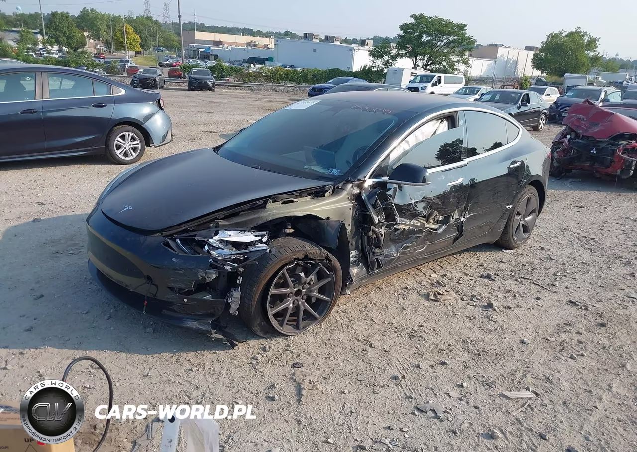 2018 Tesla Model 3 Long Range-Mid Range VIN:5YJ3E1EA8JF155307 - 2