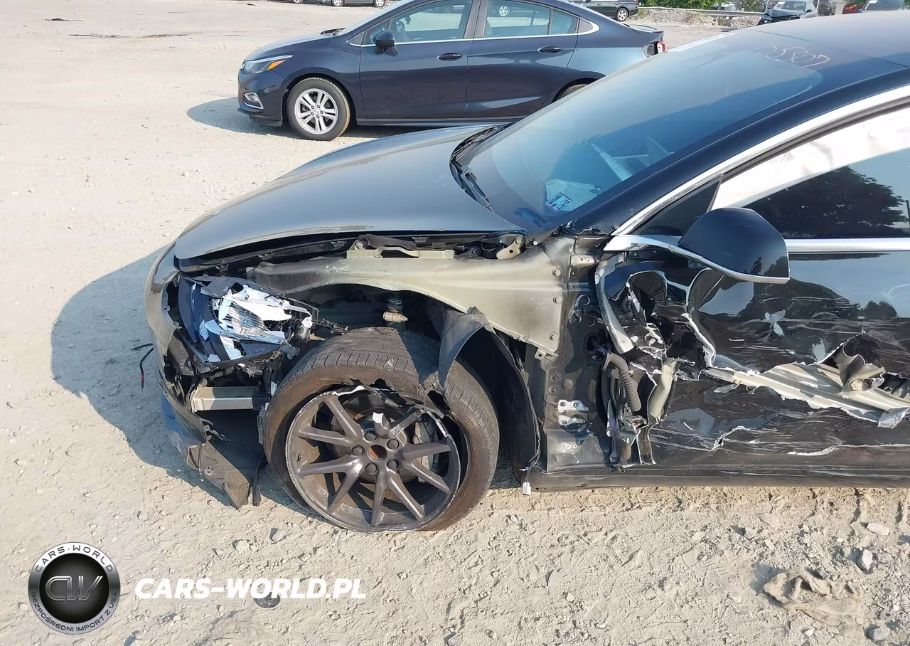 2018 Tesla Model 3 Long Range-Mid Range VIN:5YJ3E1EA8JF155307 - 6
