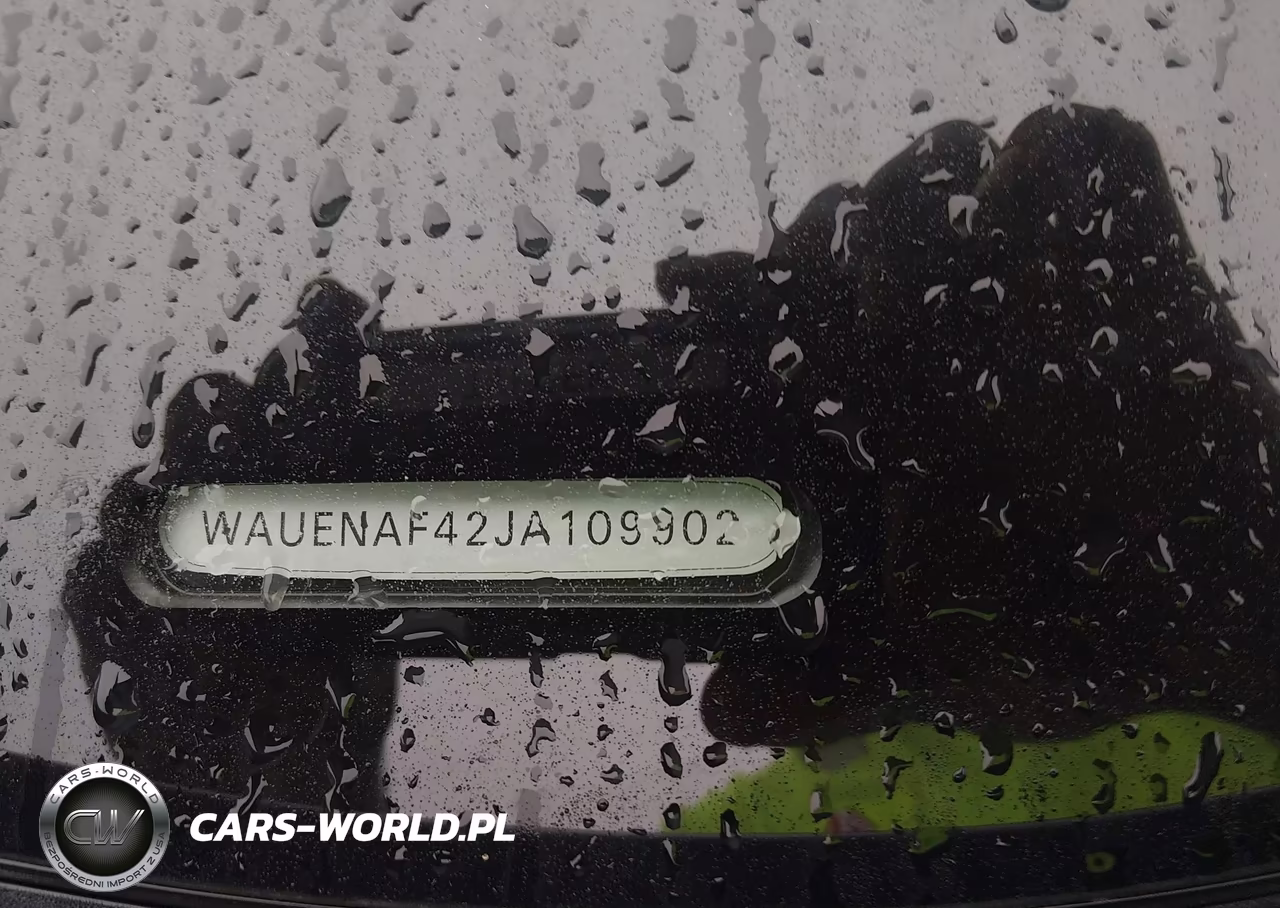 2018 Audi A4 2.0T Premium-2.0T Tech Premium VIN:WAUENAF42JA109902 - 9