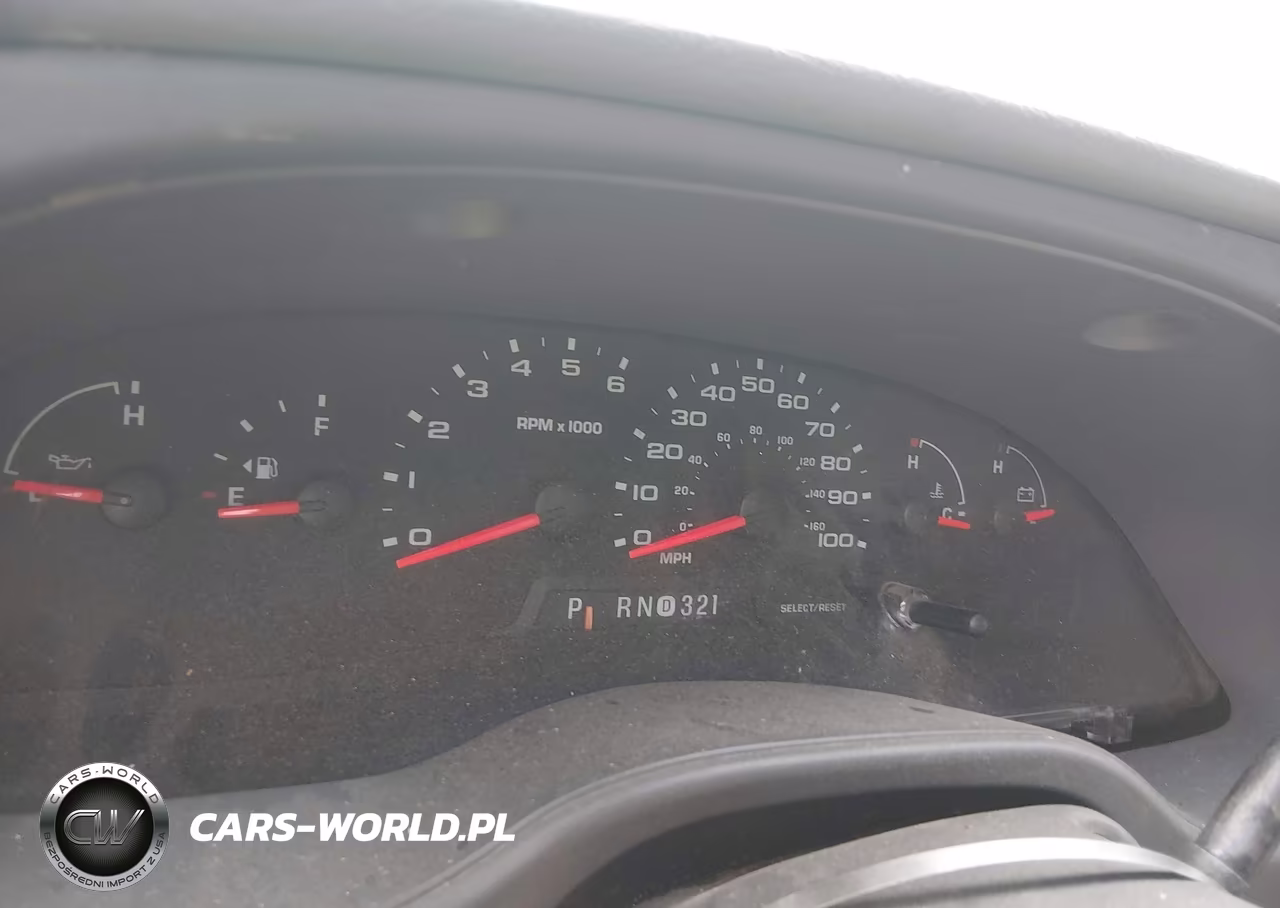 2006 Ford E-350 Cutaway VIN:1FDSE35L36DA50080 - 7