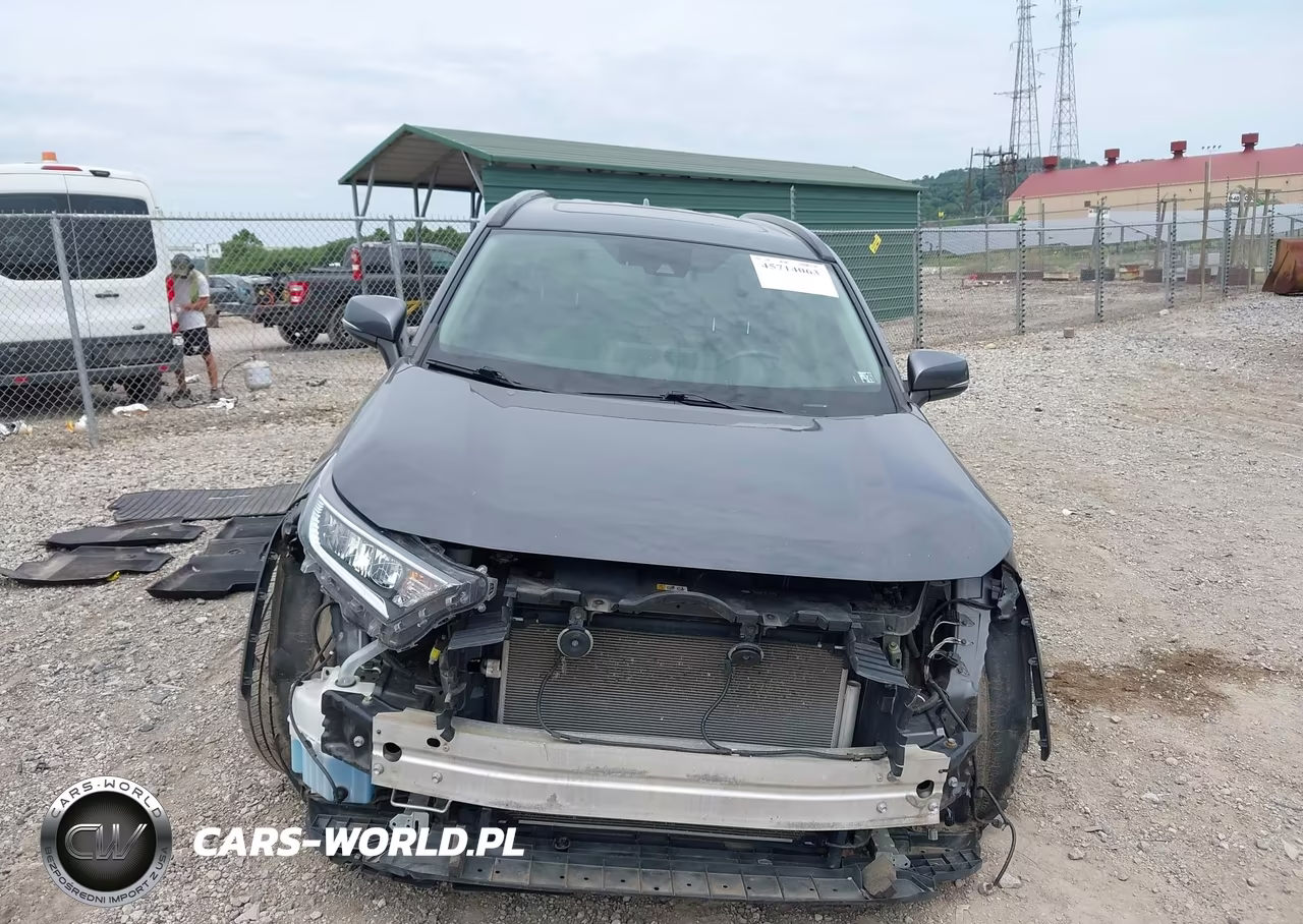 2020 Toyota Rav4 Xle Premium VIN:2T3A1RFV6LW121365 - 13
