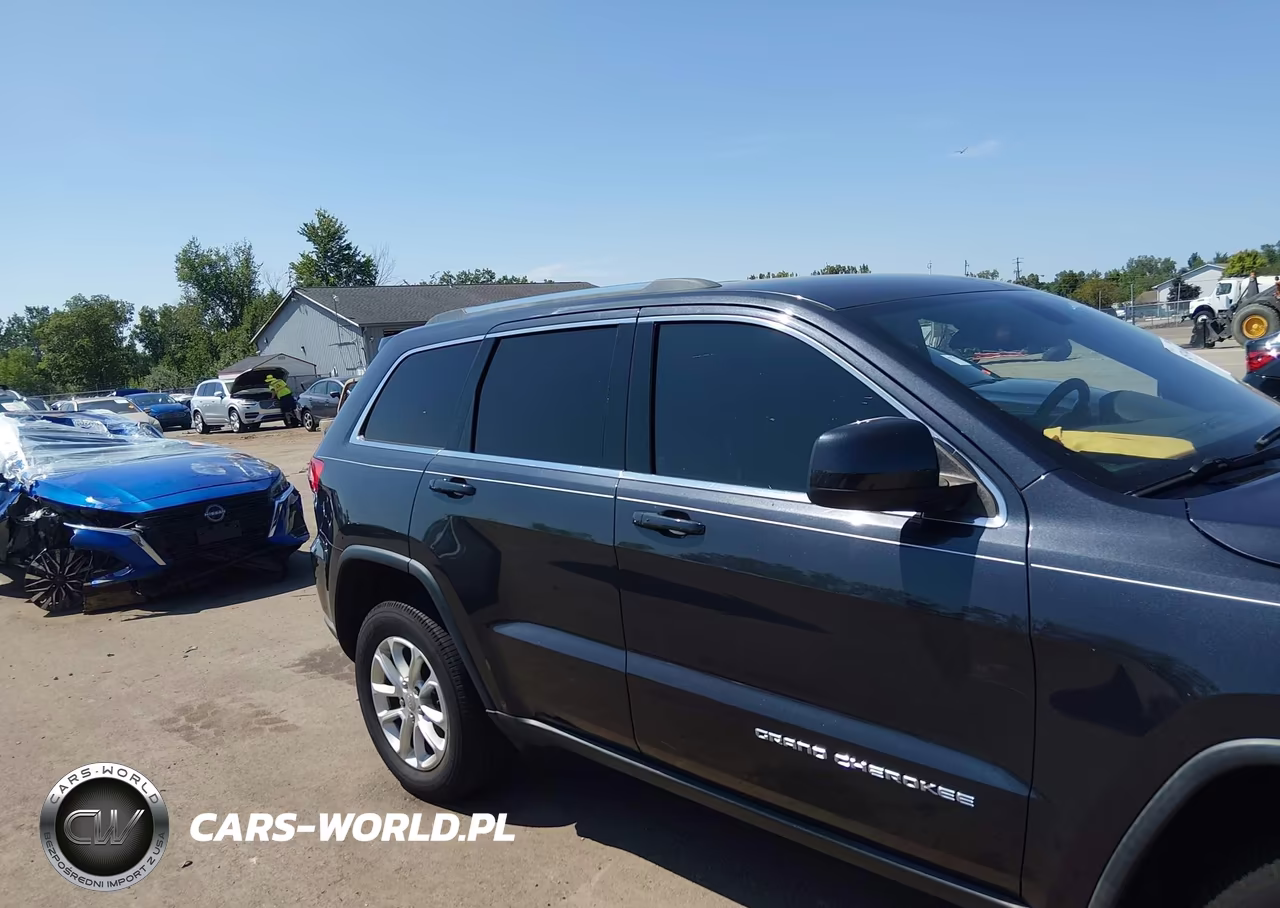 2016 Jeep Grand Cherokee Laredo VIN:1C4RJFAG2GC462488 - 13