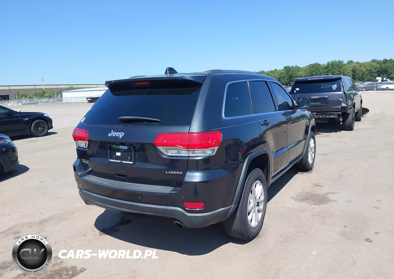 2016 Jeep Grand Cherokee Laredo VIN:1C4RJFAG2GC462488 - 4