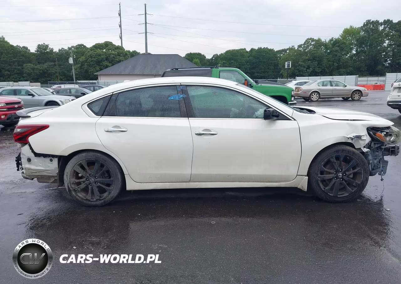 2018 Nissan Altima 2.5 Sr VIN:1N4AL3AP2JC296637 - 13