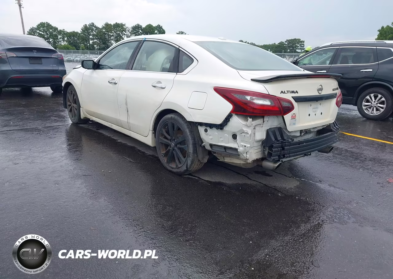 2018 Nissan Altima 2.5 Sr VIN:1N4AL3AP2JC296637 - 3