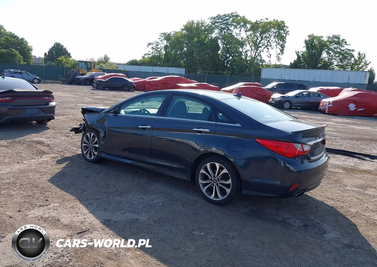 2014 Hyundai Sonata Se VIN:5NPEC4AC4EH826342 - 3