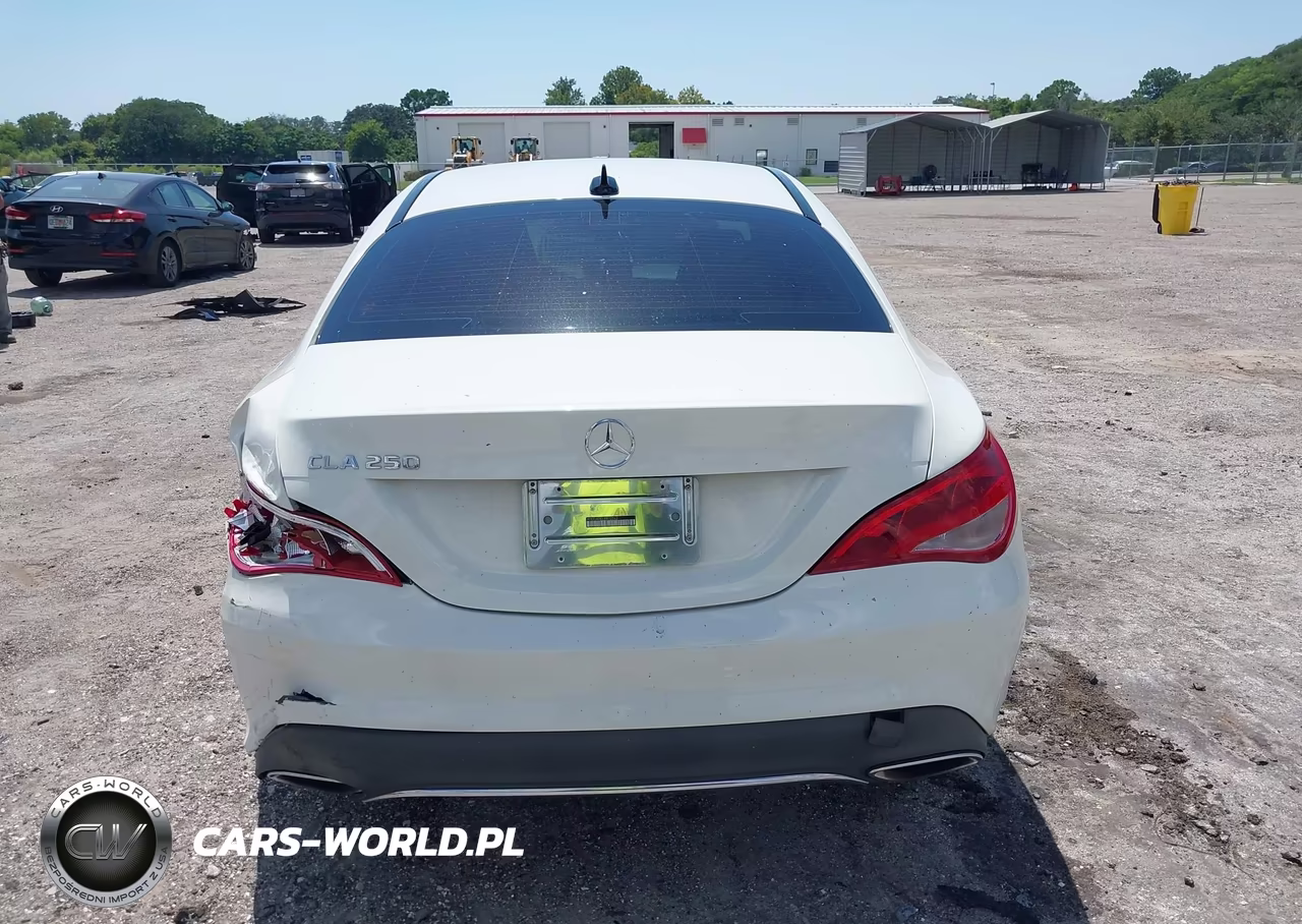 2018 Mercedes-Benz Cla 250 VIN:WDDSJ4EB2JN512263 - 16