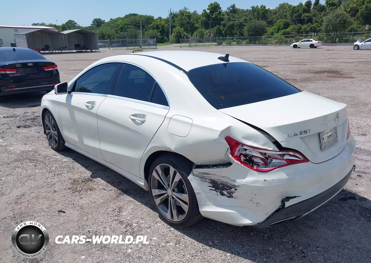 2018 Mercedes-Benz Cla 250 VIN:WDDSJ4EB2JN512263 - 3