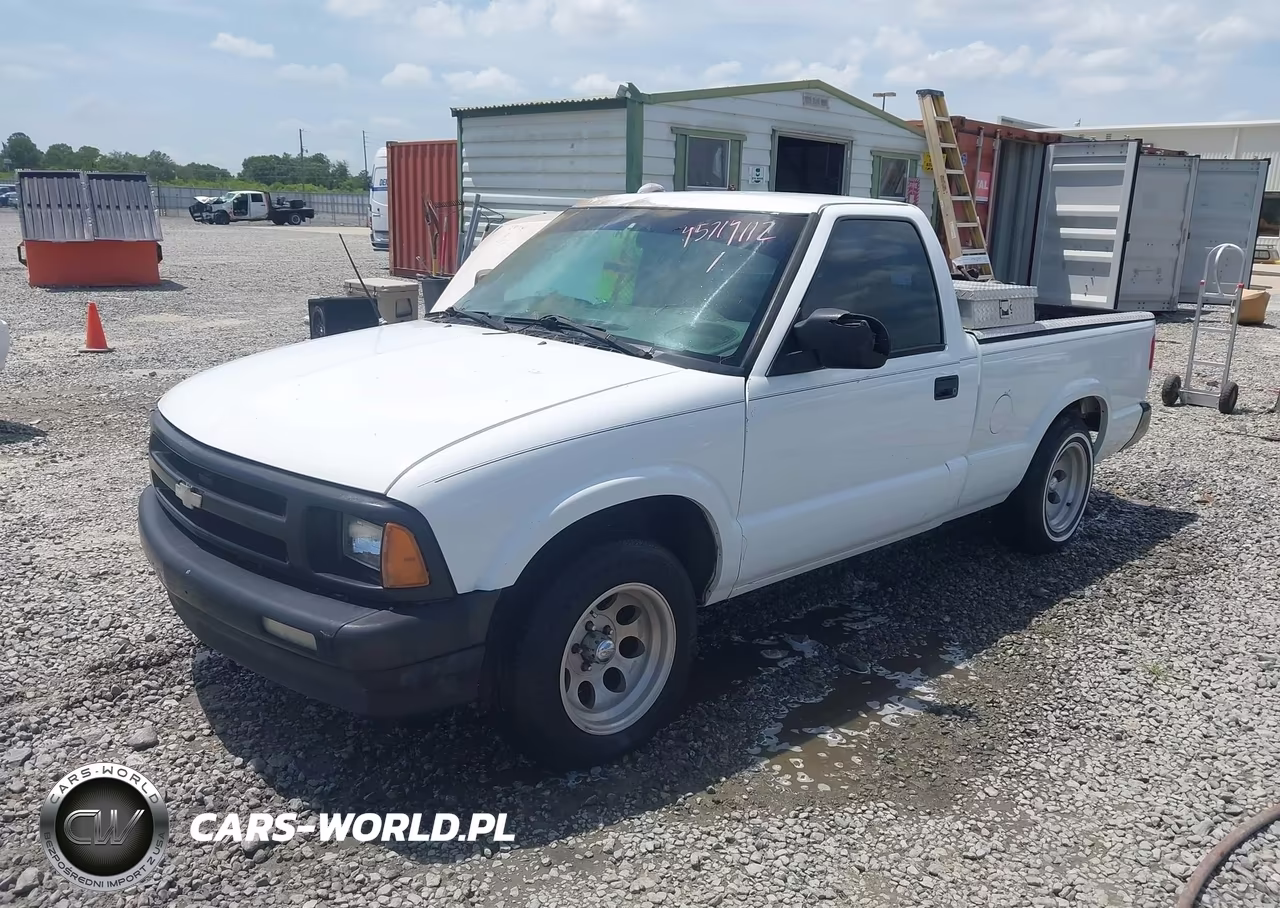 2003 Chevrolet S-10 VIN:1GCCS14H738139495 - 2