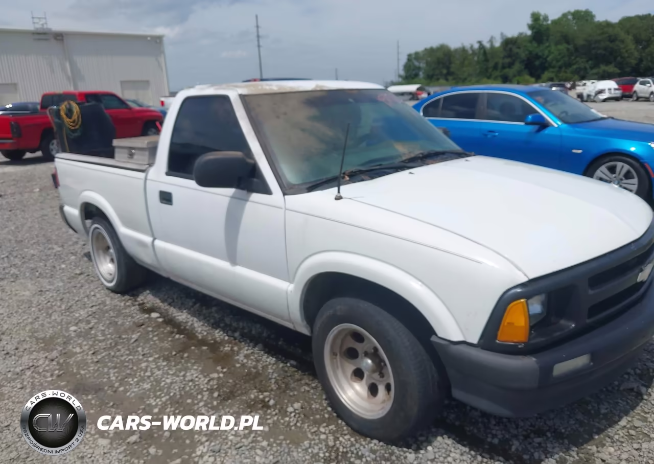 2003 Chevrolet S-10 VIN:1GCCS14H738139495 - 6