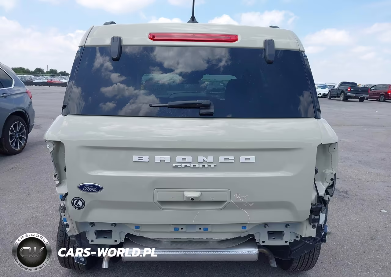 2025 Ford Bronco Sport Big Bend VIN:3FMCR9BN0SRF77612 - 17