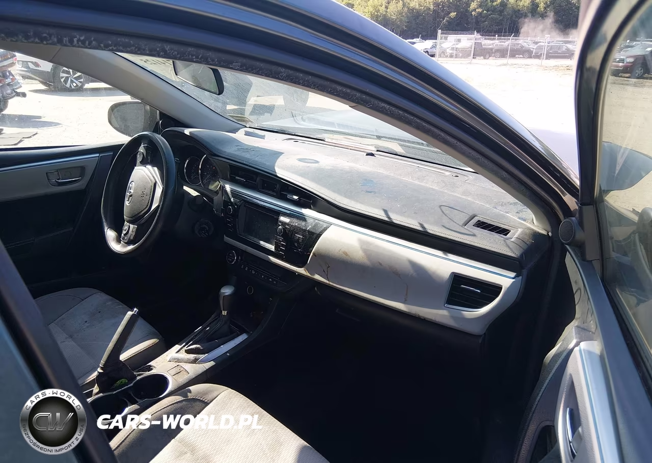 2015 Toyota Corolla Le VIN:2T1BURHE5FC273077 - 5