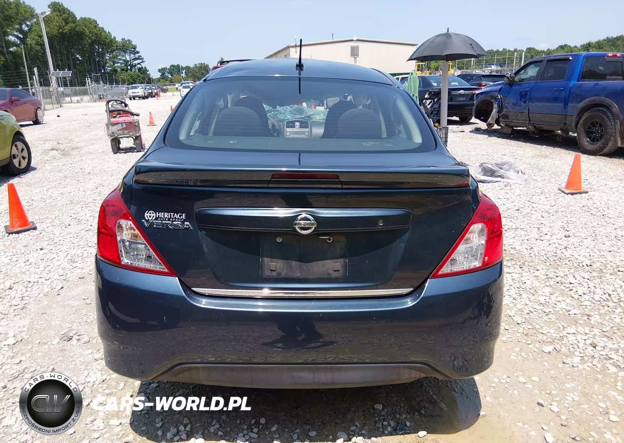 2017 Nissan Versa 1.6 S+ VIN:3N1CN7AP2HL801307 - 16