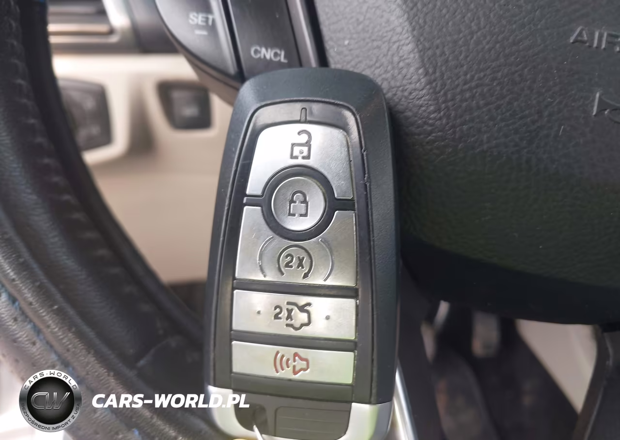 2017 Ford Fusion Se VIN:3FA6P0HD3HR219873 - 11