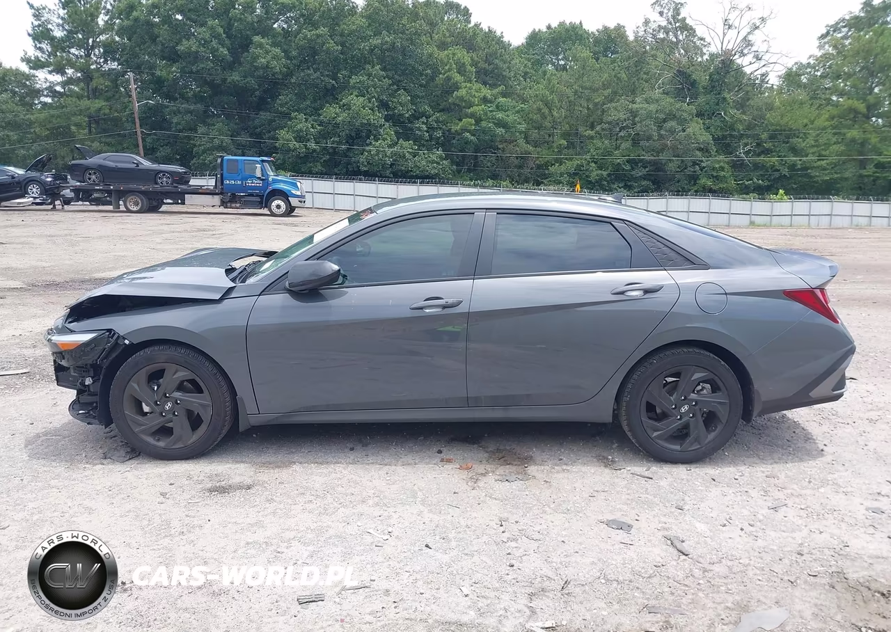 2026 Hyundai Elantra Sel Sport VIN:KMHLM4DG6TU137887 - 14