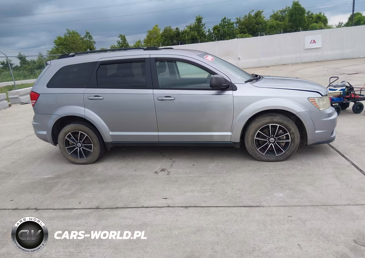 2018 Dodge Journey Se VIN:3C4PDCAB5JT381949 - 13