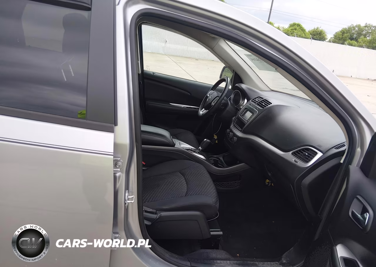 2018 Dodge Journey Se VIN:3C4PDCAB5JT381949 - 5