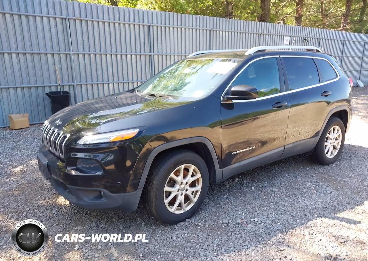 2015 Jeep Cherokee Latitude VIN:1C4PJMCB8FW794929 - 2