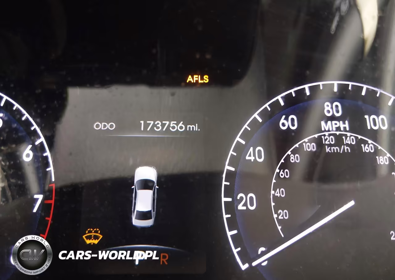 2014 Hyundai Genesis 3.8 VIN:KMHGC4DD1EU263670 - 15