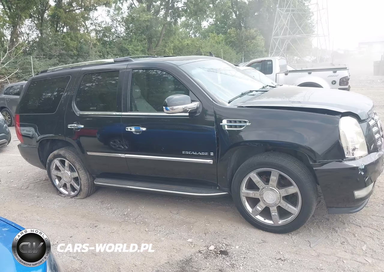 2007 Cadillac Escalade Luxury VIN:1GYFK63857R206715 - 13