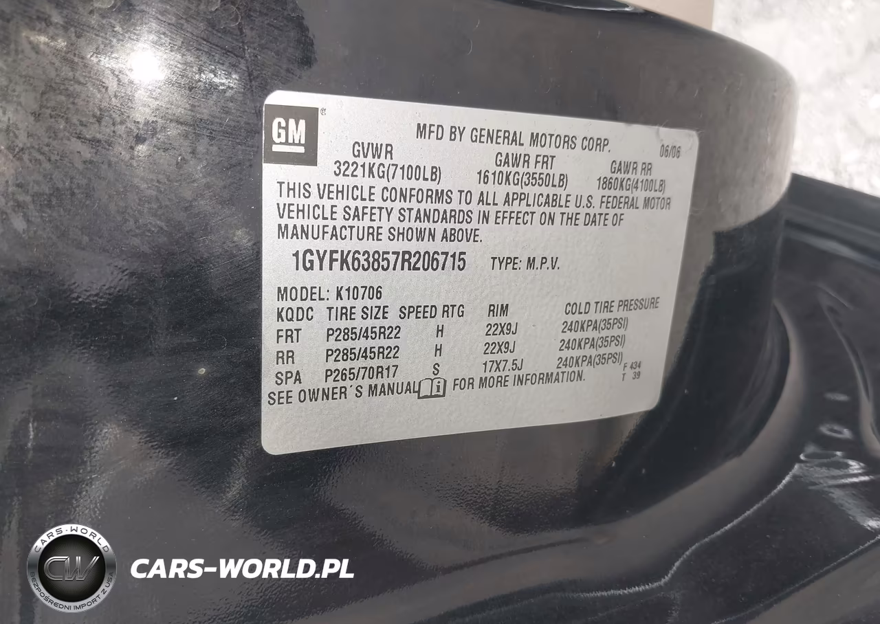 2007 Cadillac Escalade Luxury VIN:1GYFK63857R206715 - 9