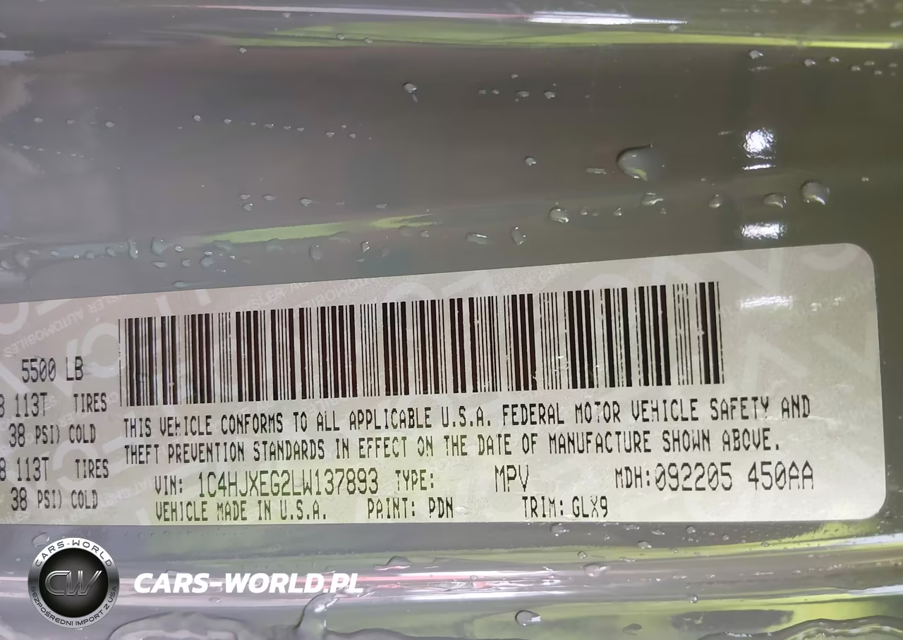 2020 Jeep Wrangler Unlimited Sahara Altitude 4X4 VIN:1C4HJXEG2LW137893 - 9