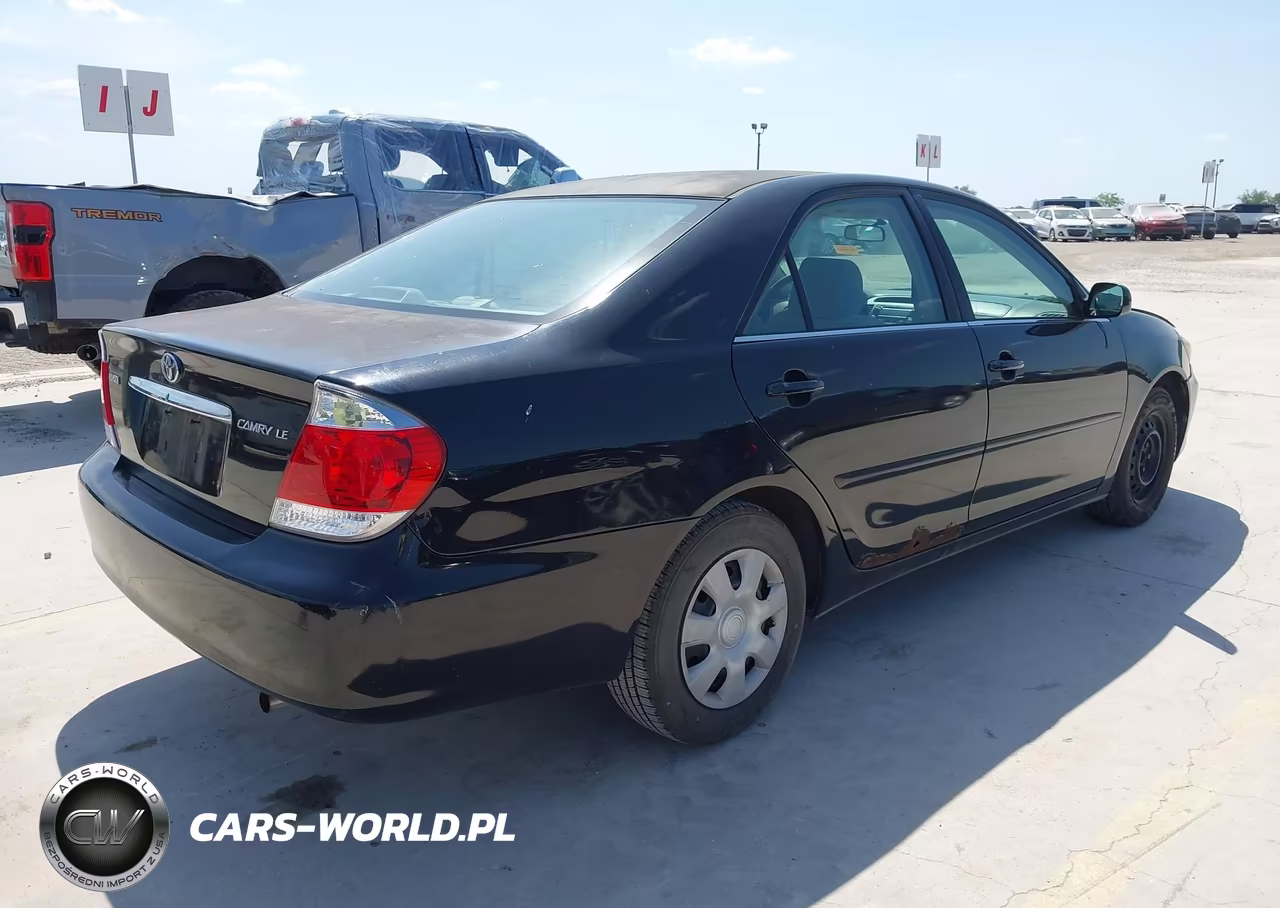 2005 Toyota Camry Le VIN:4T1BE32K25U003780 - 4