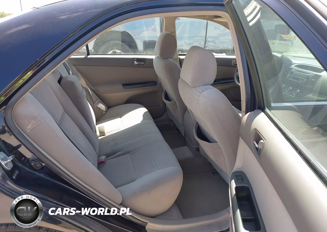 2005 Toyota Camry Le VIN:4T1BE32K25U003780 - 8