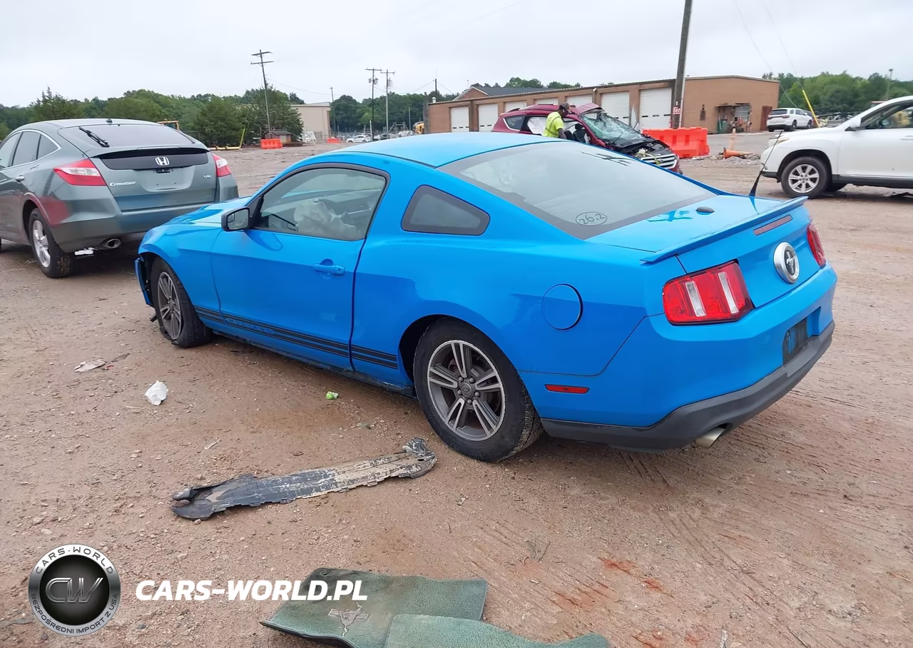 2012 Ford Mustang V6 Premium VIN:1ZVBP8AM4C5282796 - 3