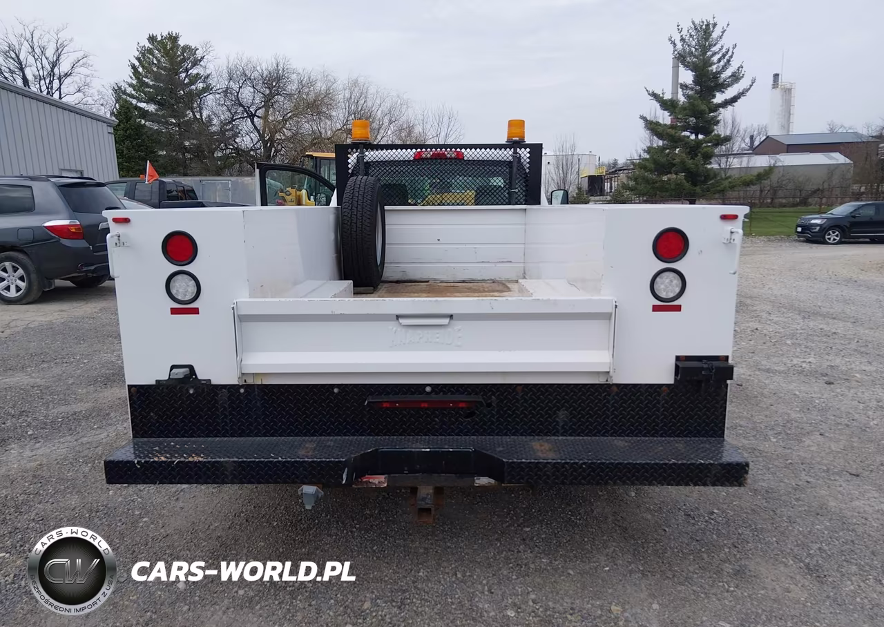 2016 Chevrolet Silverado 3500Hd Chassis Wt VIN:1GB4KYC84GF190747 - 21