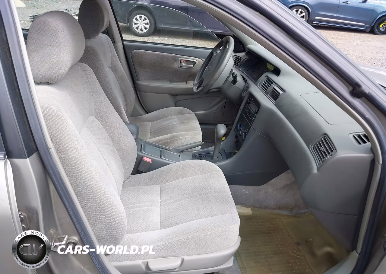2000 Toyota Camry Le VIN:JT2BG22K9Y0448157 - 5