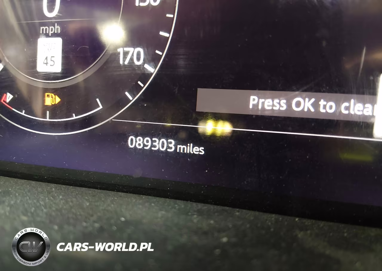 2018 Land Rover Range Rover Sport Supercharged-Supercharged Dynamic VIN:SALWR2RE9JA809575 - 15