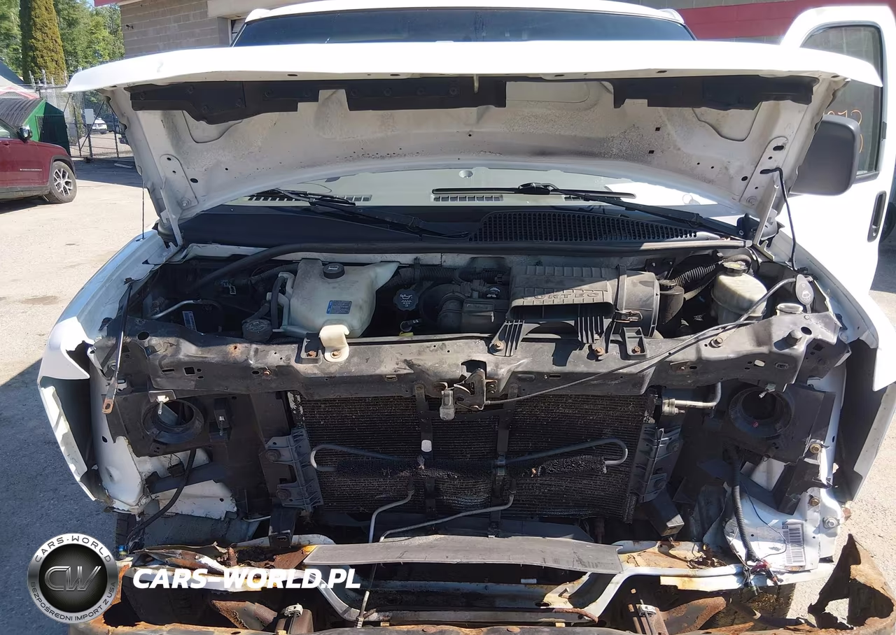 2011 Chevrolet Express 2500 Work Van VIN:1GCWGFBA8B1146884 - 10