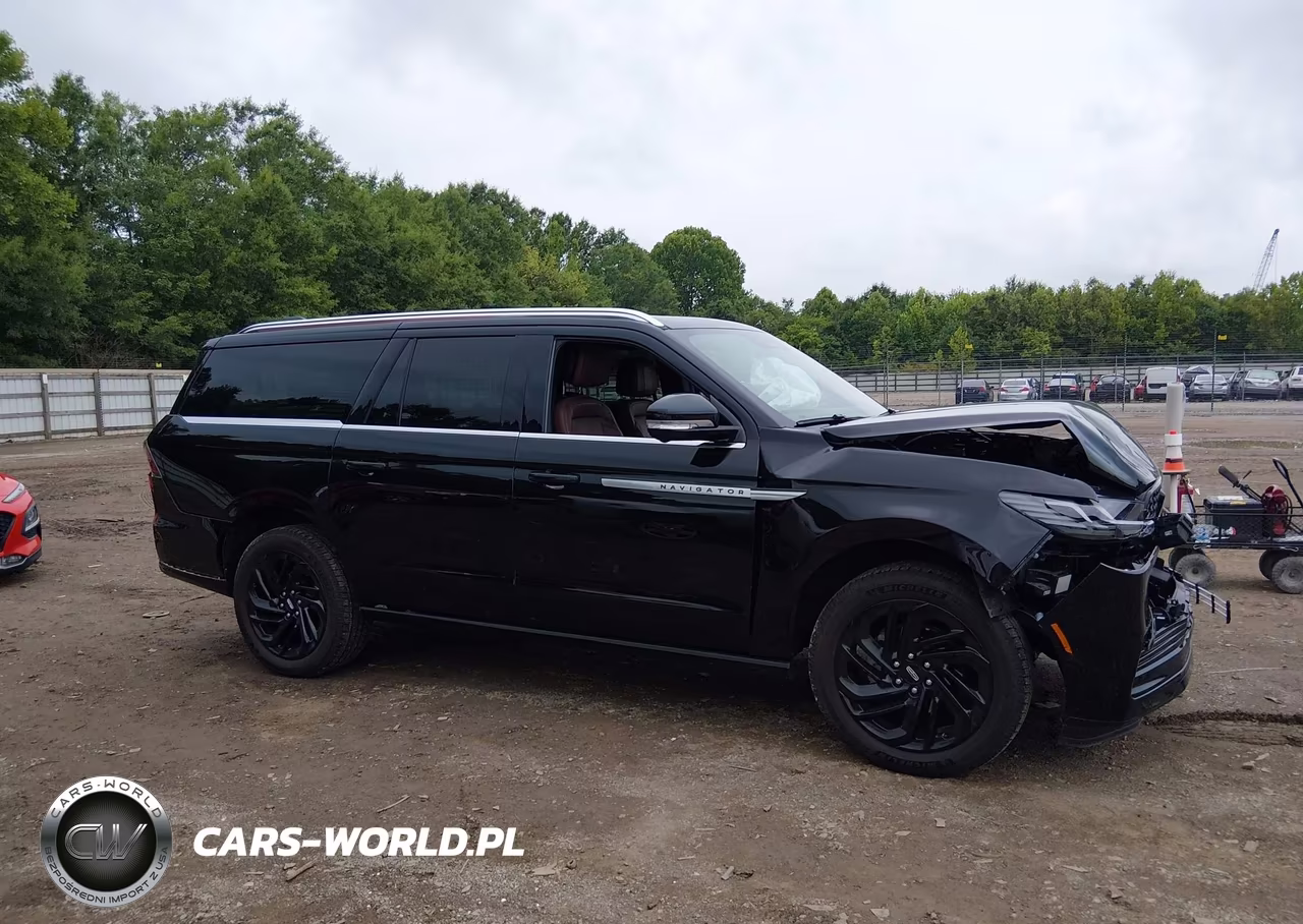 2025 Lincoln Navigator Reserve L VIN:5LMJJ3LG9SEL20704 - 13
