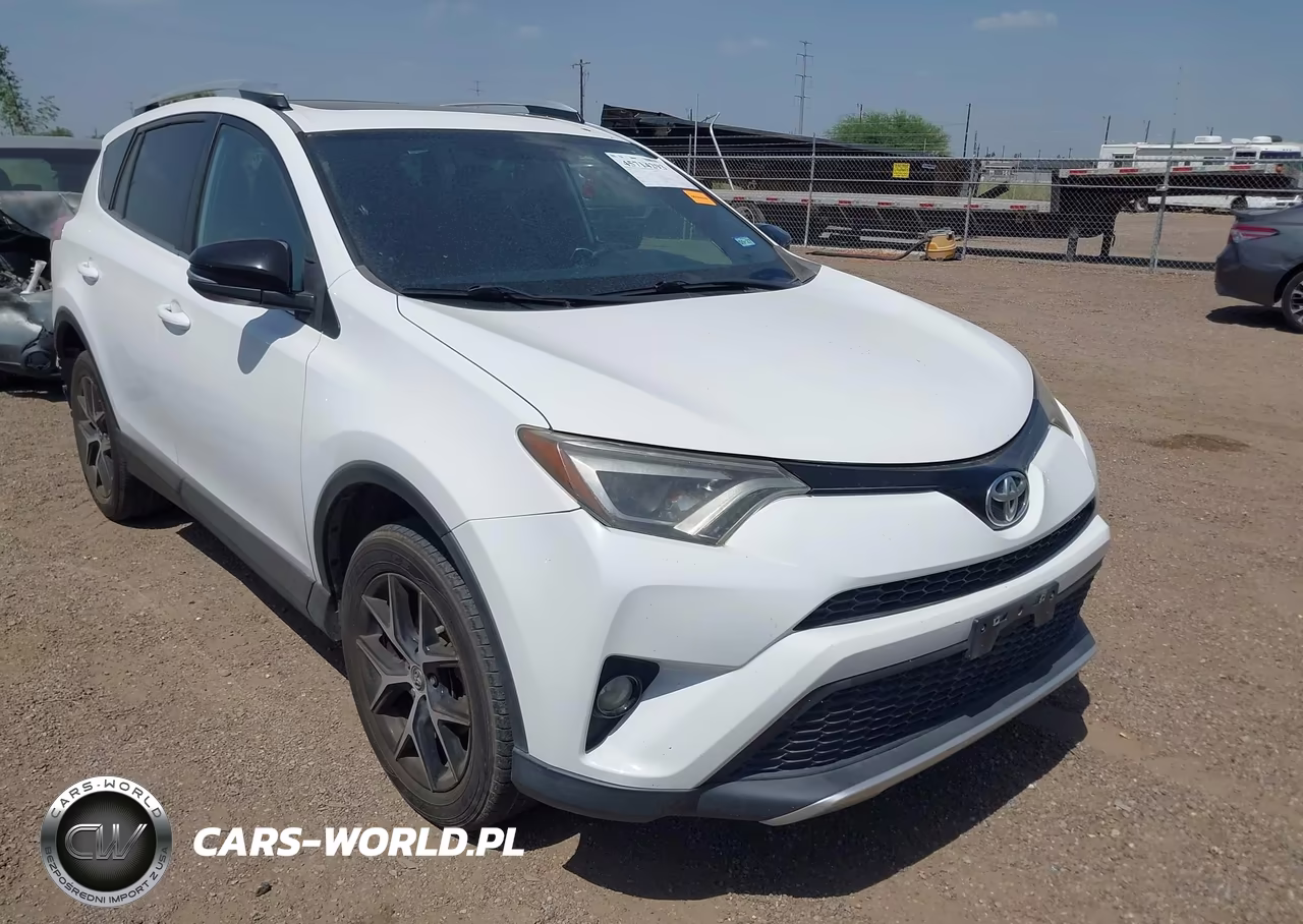 2016 Toyota Rav4 Se – zdjęcie 1 z 17