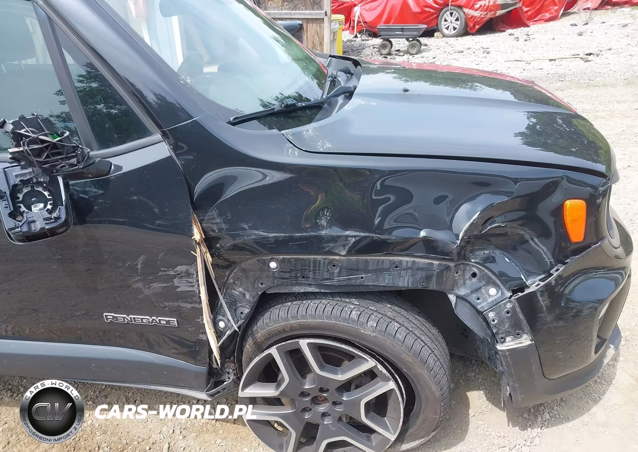 2020 Jeep Renegade Latitude 4X4 VIN:ZACNJBBB4LPM01284 - 6