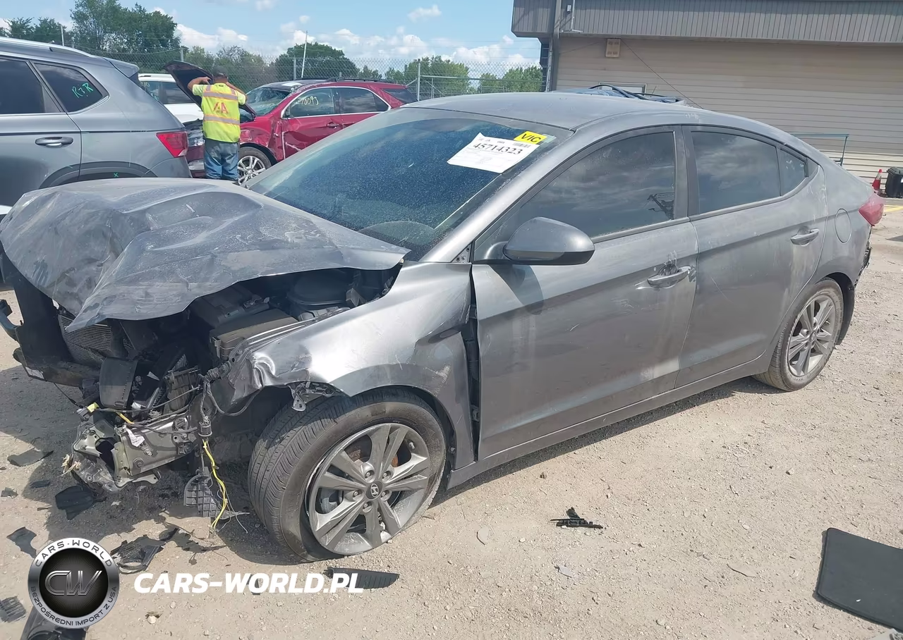 2018 Hyundai Elantra Sel VIN:5NPD84LF0JH388661 - 2