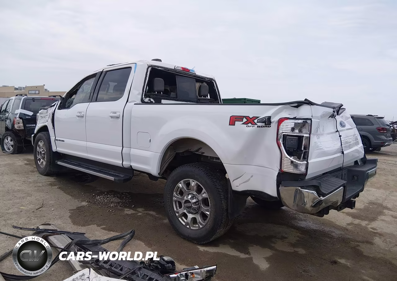 2022 Ford F-250 Lariat VIN:1FT7W2BT2NEC64895 - 3