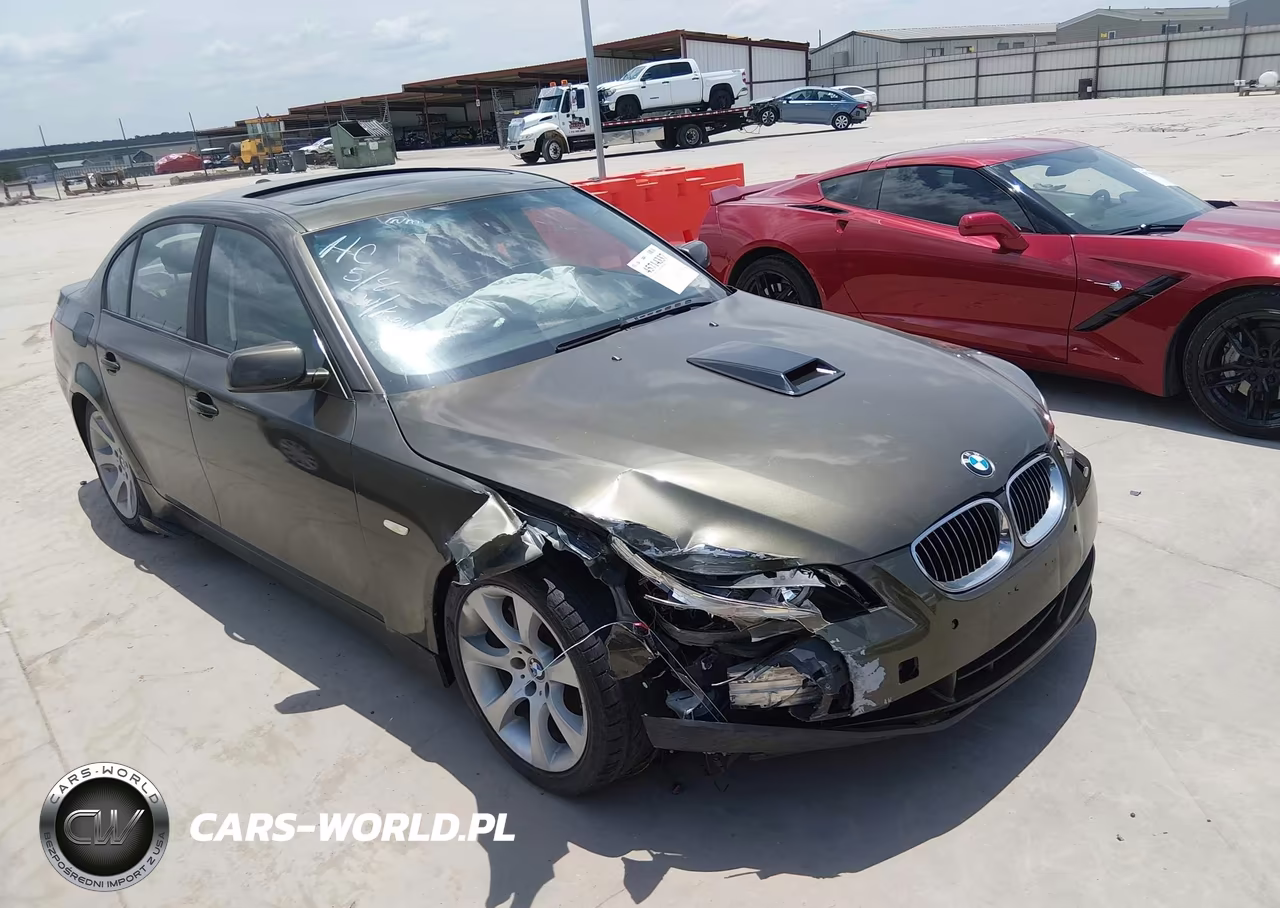 2005 BMW 545I