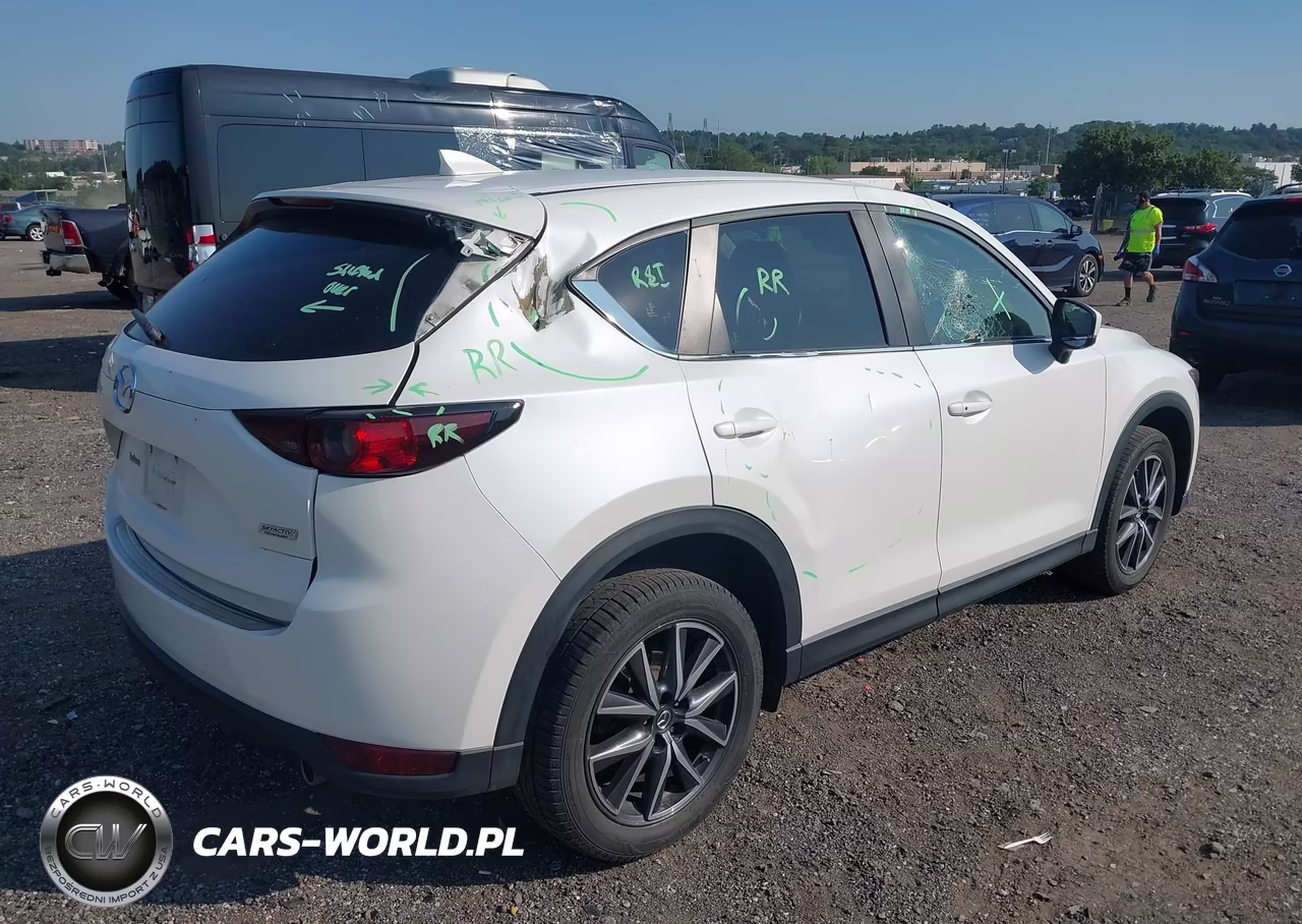 2018 Mazda Cx-5 Touring VIN:JM3KFBCMXJ0380832 - 4